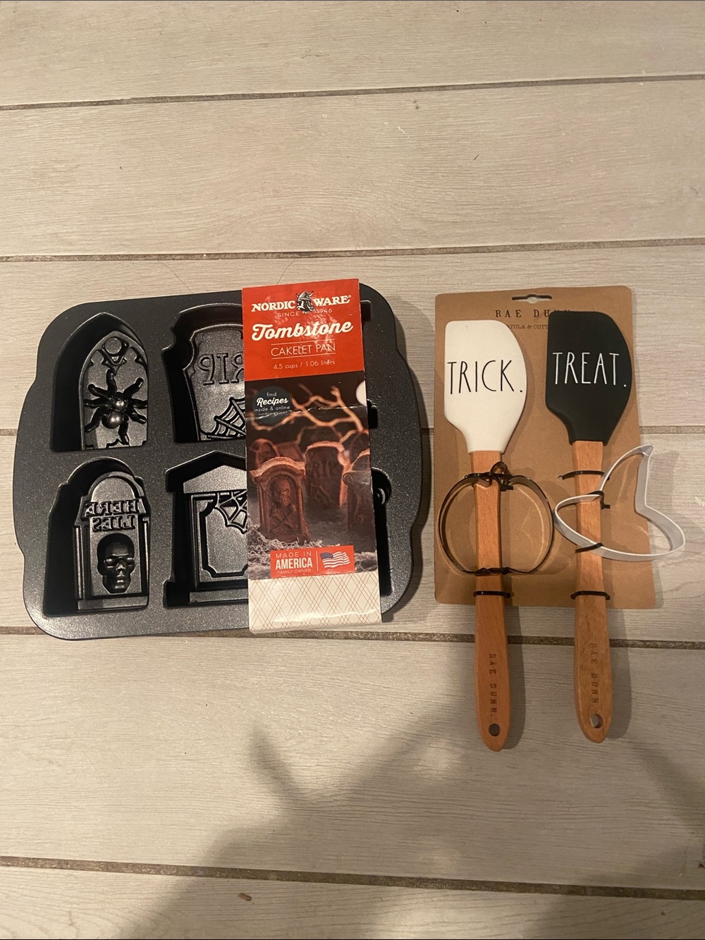 Nordic Ware Black Tombstone Cakelet Pan with Black & White Spatulas